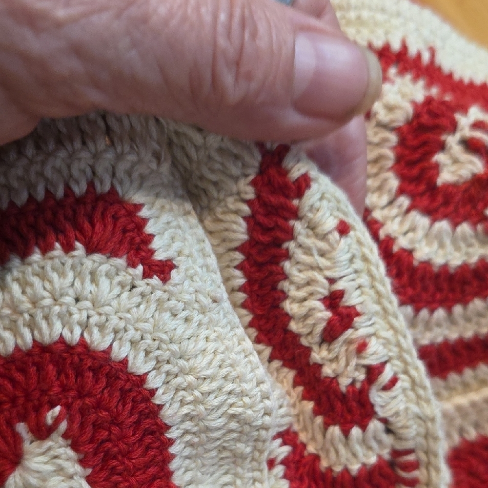 NEW $250 RHODE SLOANE HAND CROCHET CROP TOP IN RED & CREAM SIZE S - Picture 9 of 11